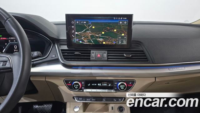 Audi Q5 (FY) 40 TDI Quattro Sportback 2022 — фото 13