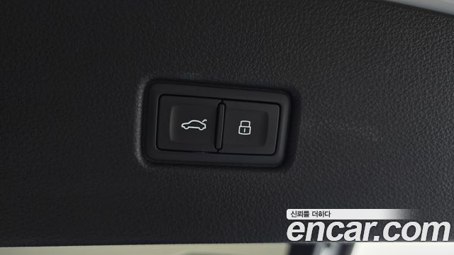 Audi Q5 (FY) 40 TDI Quattro Sportback 2022 — фото 20
