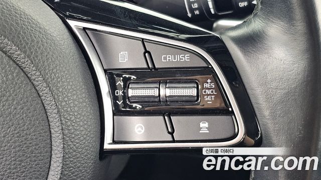 Kia Seltos Gasoline 1.6 Turbo 2WD Signature 2023 — фото 14