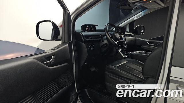 Hyundai Staria 4WD Tourer 11-Seater Modern 2023 — фото 10