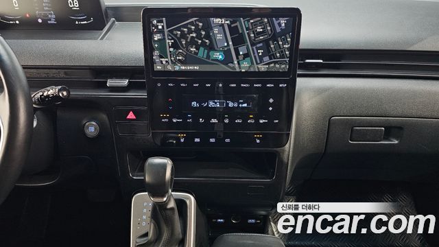 Hyundai Staria 4WD Tourer 11-Seater Modern 2023 — фото 14