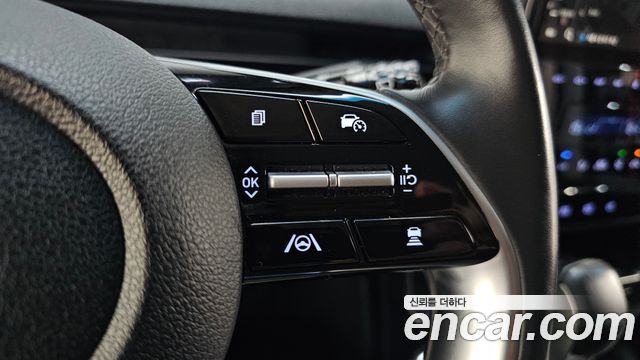 Hyundai Staria 4WD Tourer 11-Seater Modern 2023 — фото 18