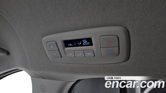 Hyundai Staria 4WD Tourer 11-Seater Modern 2023 — фото 19