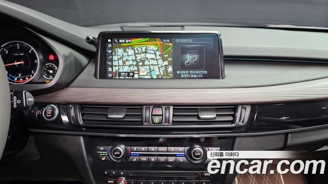 BMW X5 (F15) xDrive 40d 2017 — фото 17