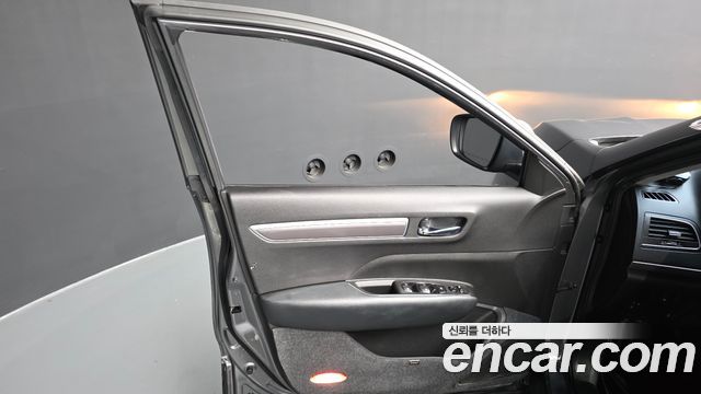 Renault Korea QM6 Gasoline 2WD RE 2018 — фото 30