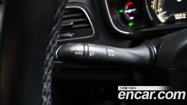 Renault Korea QM6 Gasoline 2WD RE 2018 — фото 36