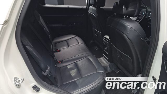 KG Mobility (SsangYong) Actyon (II) HEV 1.5 2WD S8 2026 — фото 12