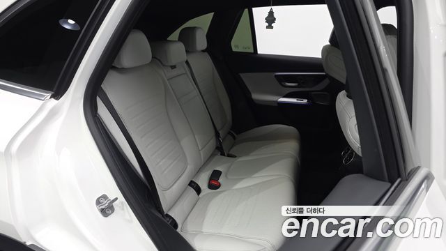 Mercedes-Benz GLC-Class (X254) GLC300 4MATIC AMG Line 2026 — фото 11