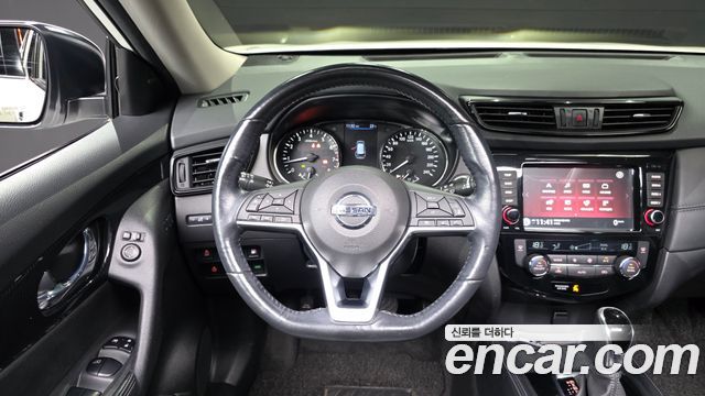 Nissan X-Trail 2.5 4WD 2018 — фото 13