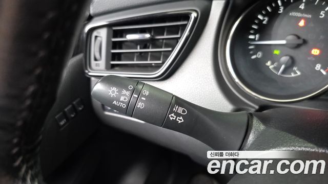 Nissan X-Trail 2.5 4WD 2018 — фото 17
