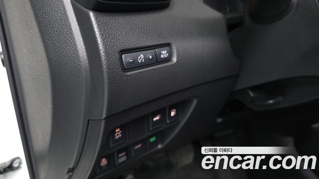 Nissan X-Trail 2.5 4WD 2018 — фото 30