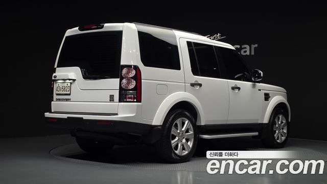Land Rover Discovery 4 3.0 SDV6 SE 2016 — фото 2