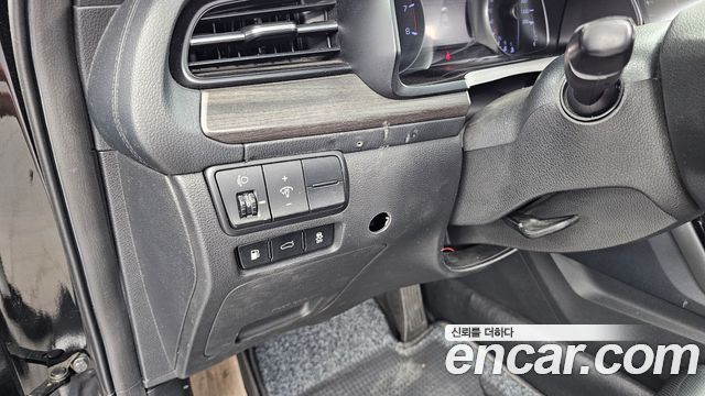 Kia K7 Premier 3.0 LPI Taxi Trendy 2020 — фото 16