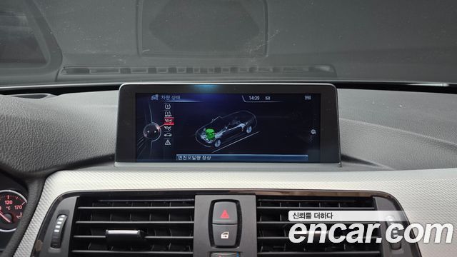 BMW 4 Series (F32) 428i M Sport Convertible 2015 — фото 14