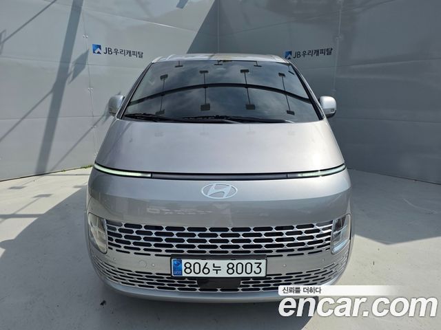 Hyundai Staria L3.5 Cargo 5-Seater Modern