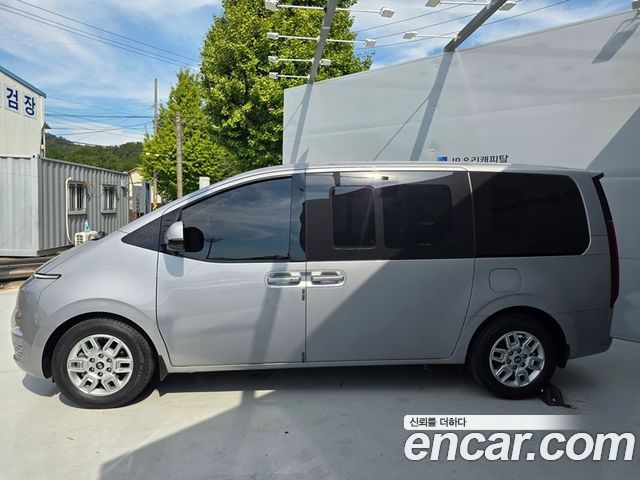 Hyundai Staria L3.5 Cargo 5-Seater Modern 2025 — фото 4