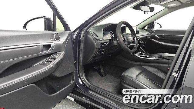 Hyundai Sonata (DN8) 2.0 Premium Plus 2023 — фото 10