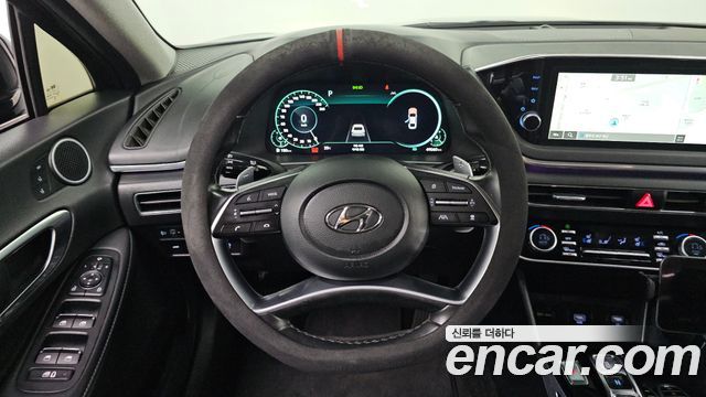 Hyundai Sonata (DN8) 2.0 Premium Plus 2023 — фото 12