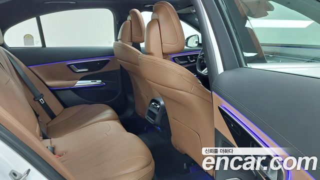 Mercedes-Benz E-Class (W214) E200 AMG Line 2026 — фото 10