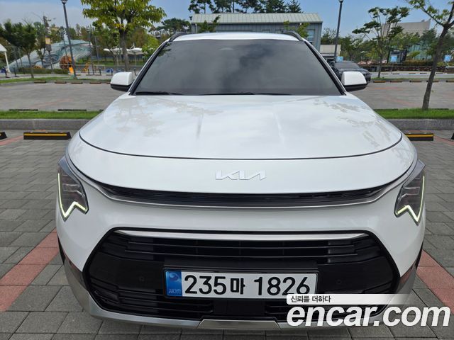 Kia Niro Signature 2025 — фото 3