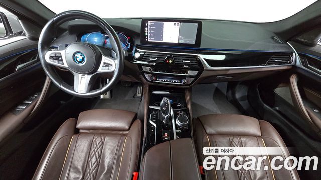 BMW 5 Series (G30) 530e M Sport 2022 — фото 7
