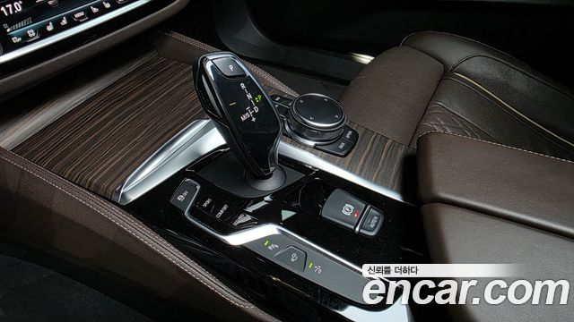 BMW 6 Series GT (G32) 640i xDrive Luxury 2018 — фото 9