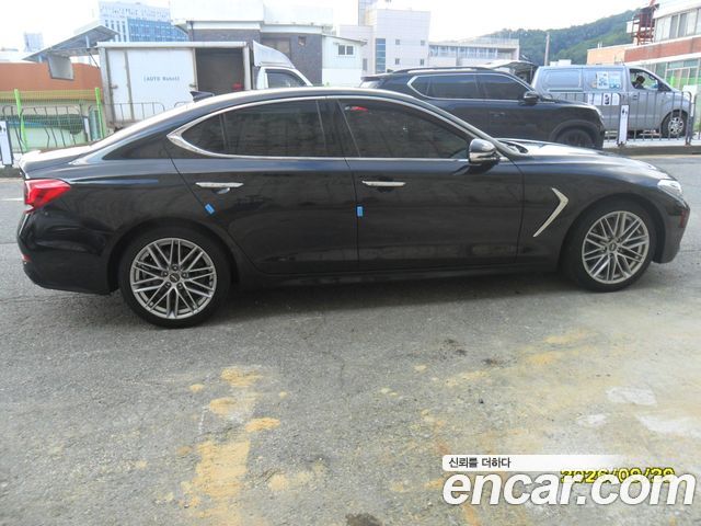 Genesis G70 2.0T AWD Elite 2019 — фото 7