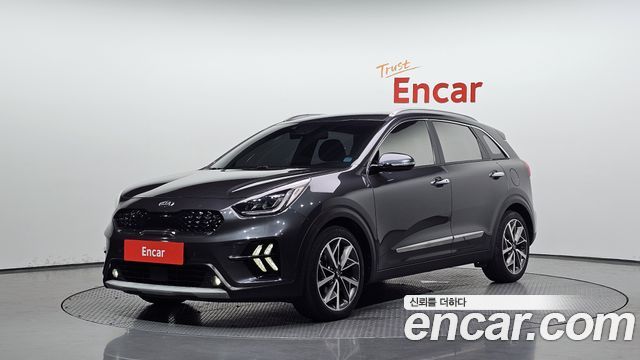 Kia Niro 1.6 HEV Noblesse Special 2020 — фото 1