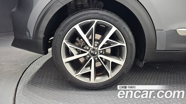 Kia Niro 1.6 HEV Noblesse Special 2020 — фото 5
