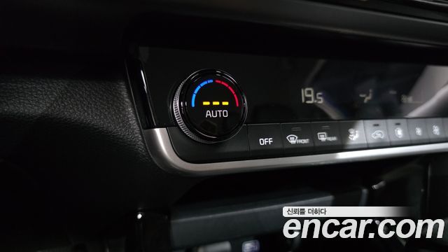 Kia Seltos Gasoline 1.6 Turbo 2WD Prestige 2022 — фото 30