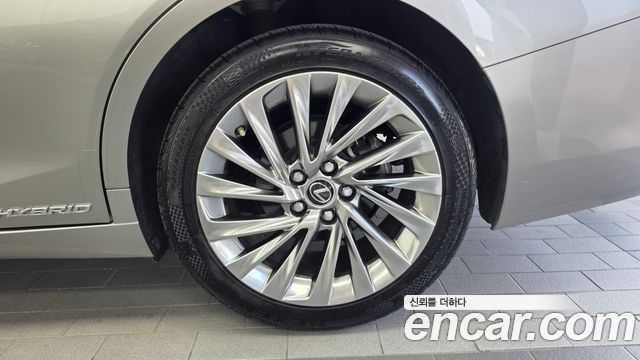 Lexus ES300h (VII) Luxury Plus 2022 — фото 27