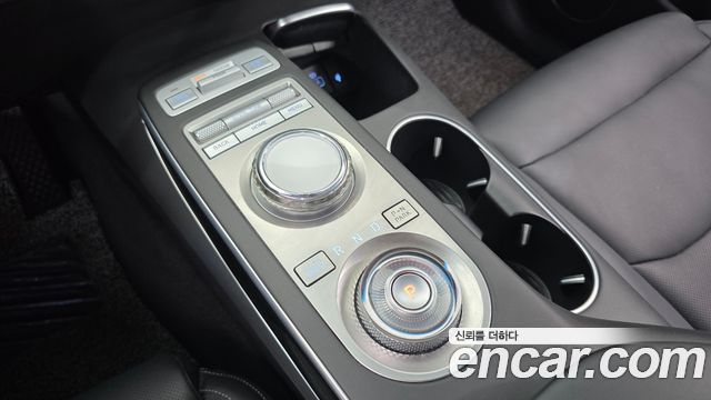 Genesis GV70 2.2 Diesel AWD 2022 — фото 9