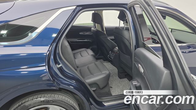 Genesis GV70 2.2 Diesel AWD 2022 — фото 11