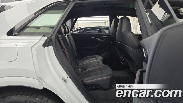 Audi RSQ8 (4M) 4.0 TFSI Quattro 2021 — фото 11