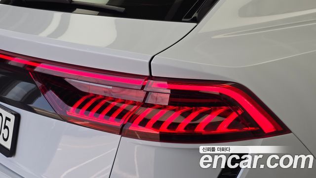 Audi RSQ8 (4M) 4.0 TFSI Quattro 2021 — фото 23