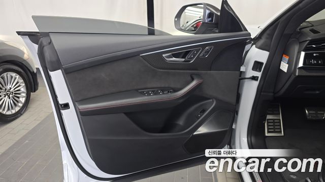 Audi RSQ8 (4M) 4.0 TFSI Quattro 2021 — фото 24