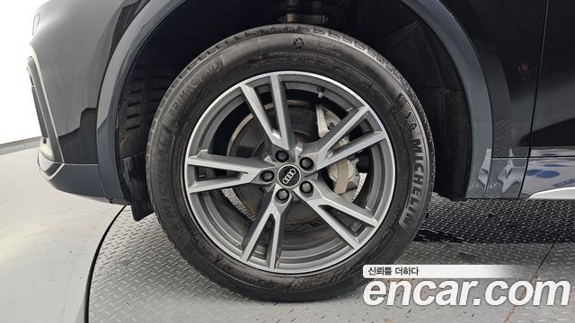 Audi Q5 (FY) 40 TDI Quattro 2022 — фото 5