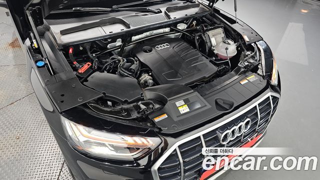 Audi Q5 (FY) 40 TDI Quattro 2022 — фото 6