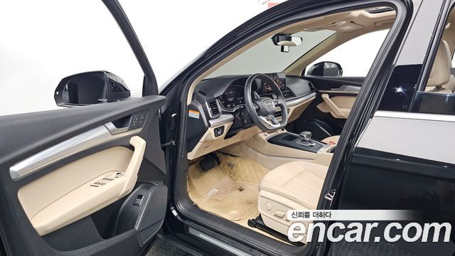 Audi Q5 (FY) 40 TDI Quattro 2022 — фото 10