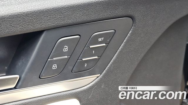 Audi Q5 (FY) 40 TDI Quattro 2022 — фото 30