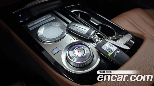Genesis G80 (RG3) Gasoline 2.5 Turbo AWD 2022 — фото 9