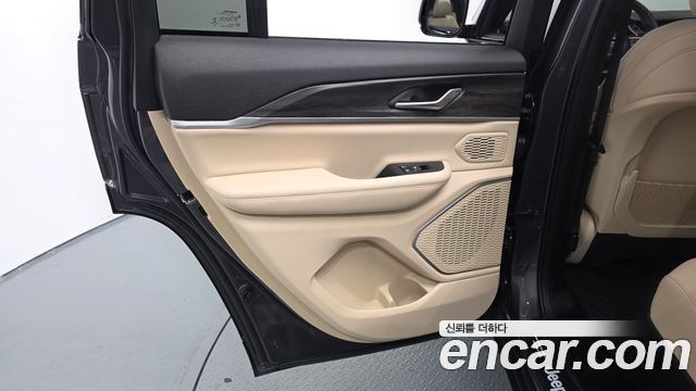 Jeep Grand Cherokee (WL) 4xe Limited 2023 — фото 25