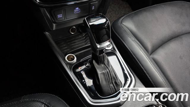 KG Mobility (SsangYong) Very New Tivoli Gasoline 1.5 2WD V3 2021 — фото 9