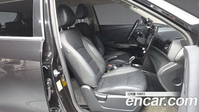 KG Mobility (SsangYong) Very New Tivoli Gasoline 1.5 2WD V3 2021 — фото 11