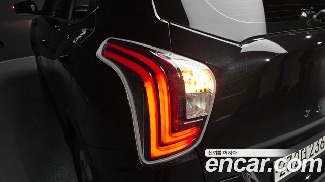 KG Mobility (SsangYong) Very New Tivoli Gasoline 1.5 2WD V3 2021 — фото 23