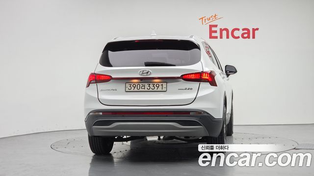 Hyundai Santa Fe Diesel 2.2 2WD Premium Choice 2021 — фото 4