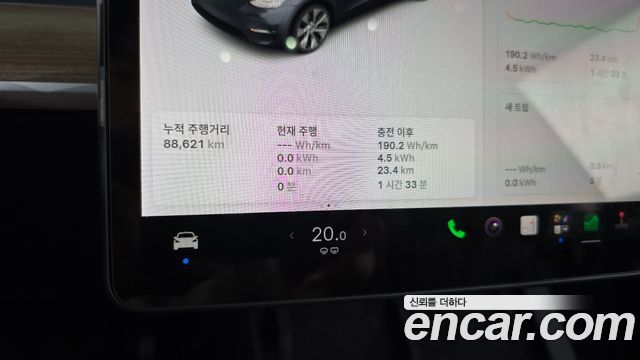 Tesla Model Y Long Range AWD 2021 — фото 8