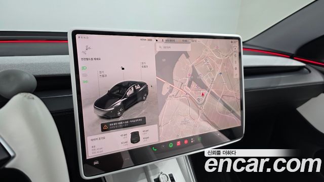 Tesla Model Y Long Range AWD 2025 — фото 13