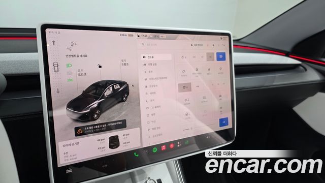 Tesla Model Y Long Range AWD 2025 — фото 29