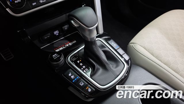 Kia Seltos Gasoline 1.6 Turbo 2WD Signature 2022 — фото 9